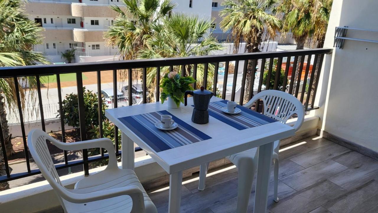 Holidays In Playa De Las Americas Arona  Kültér fotó